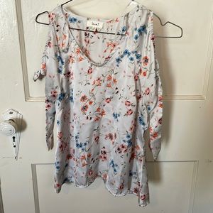 love J floral blouse